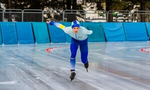 Zdjęcie przedstawia uczniów ZSMS Zakopane podczas XXIX Ogólnopolskiej Olimpiady Młodzieży w Sportach Zimowych – Podkarpackie 2023.